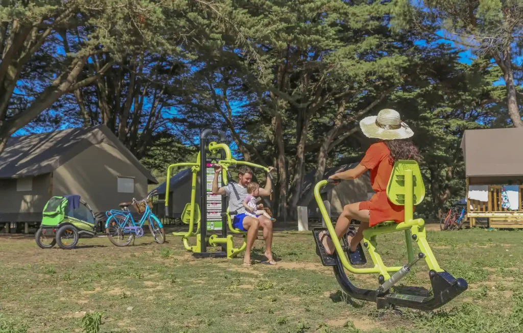 aire de fitness camping tamarins
