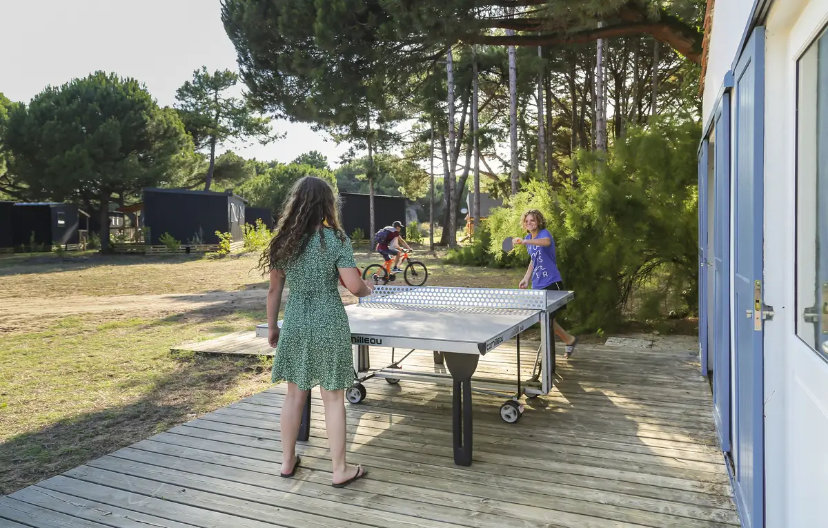 ping pong hebergement camping ile de re